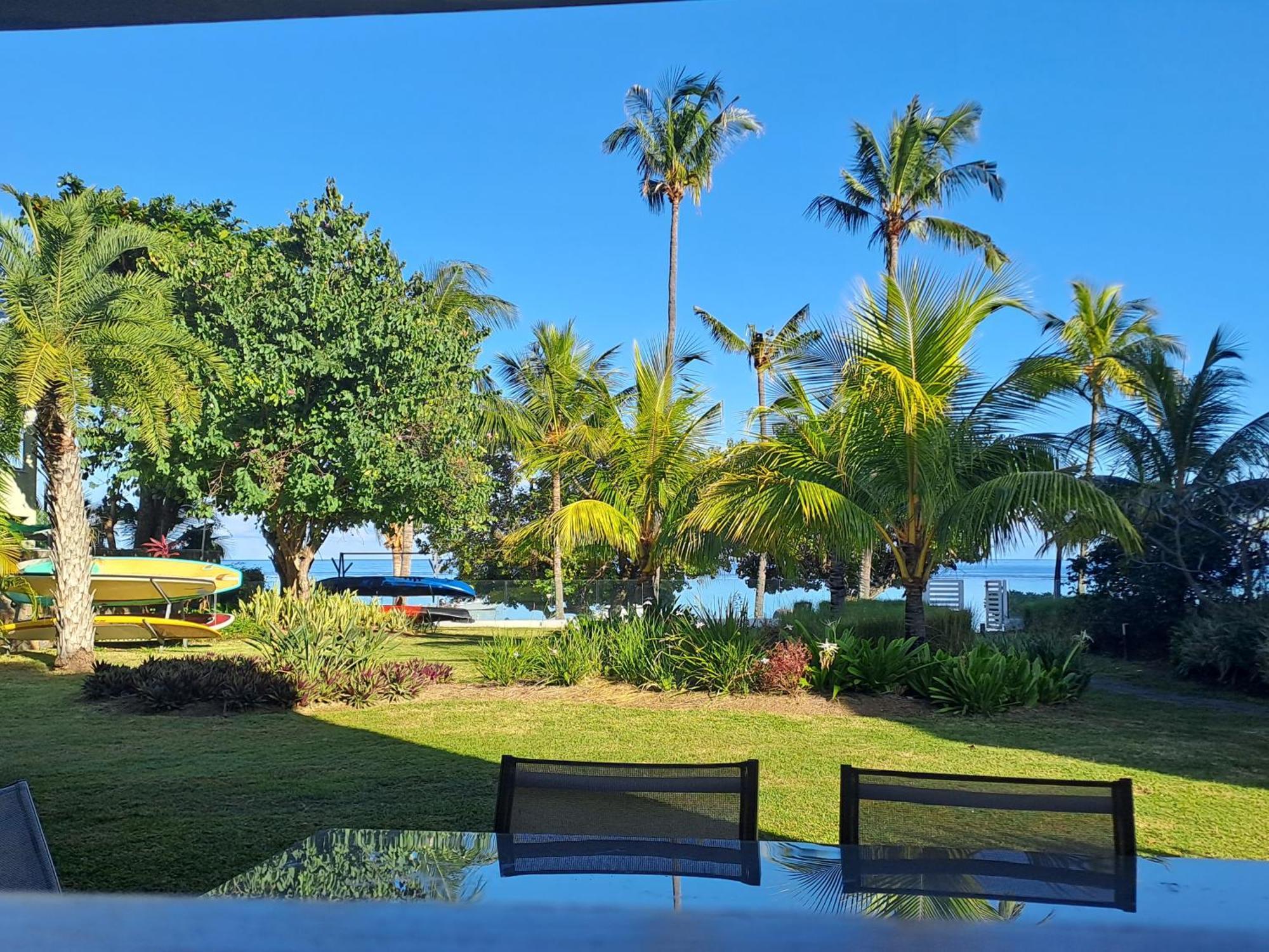 Caplage - Beachfront Ground Floor Apartment In Tamarin Esterno foto