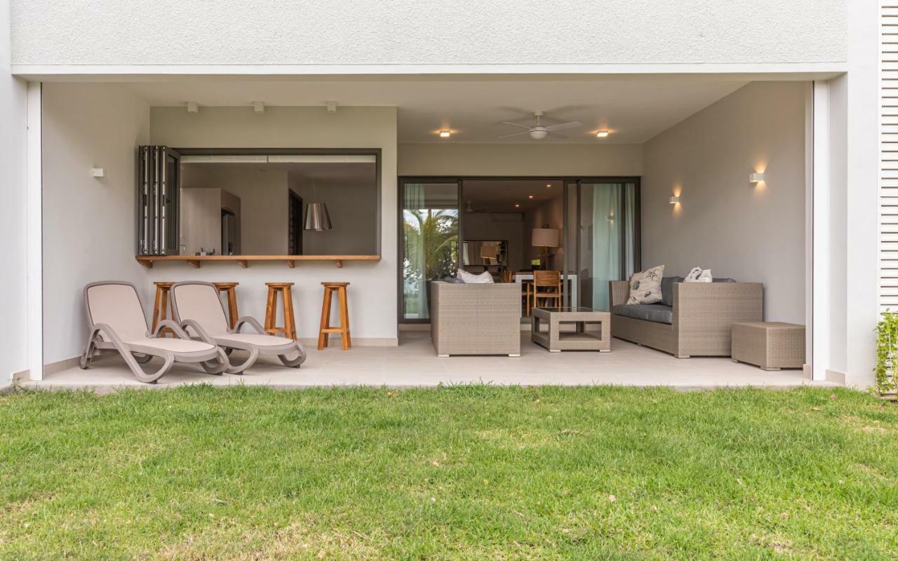 Caplage - Beachfront Ground Floor Apartment In Tamarin Esterno foto